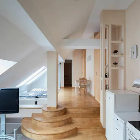 Every Day 1 Apartment Prague