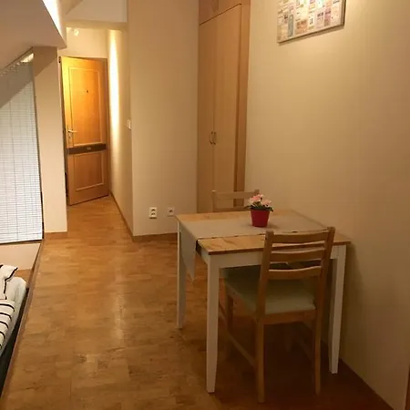 Every Day 1 Apartment